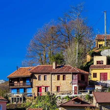 Casas De Aldea La Vallicuerra * Mieres (Asturias)